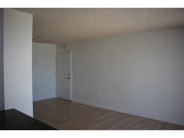 Building Photo - 12105 NE 6th Ave