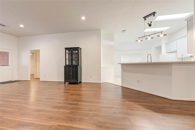 Foto del edificio - 3110 Lancefield Ct