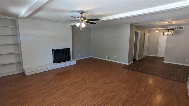 Building Photo - 15809 El Estado Dr