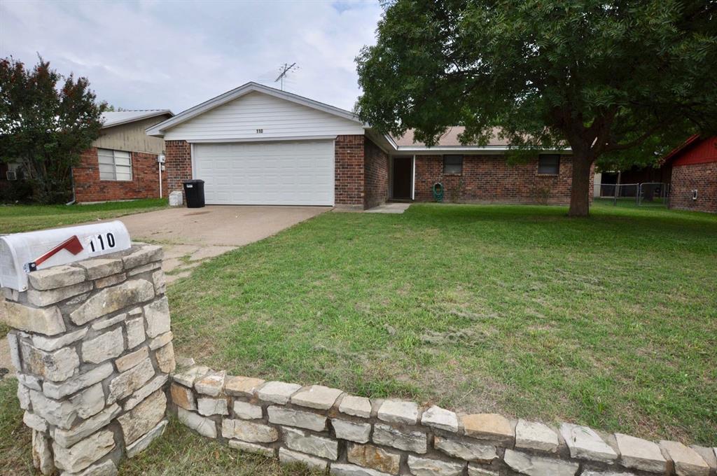 110 Hall St, Weatherford, TX 76088 House for Rent in Weatherford, TX