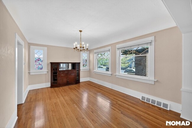 Foto del edificio - 851 S Logan St