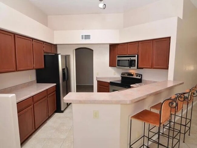 Building Photo - 11660 N Mineral Park Way