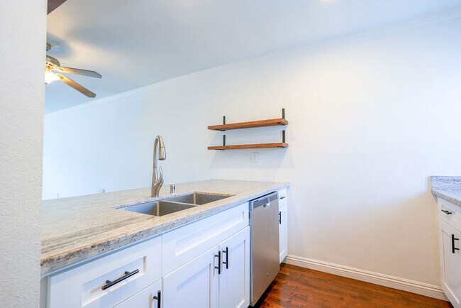 Building Photo - 4152 Mt Alifan Dr