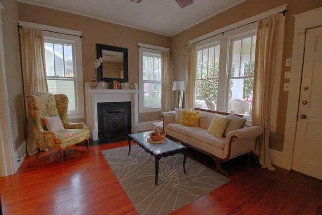 Building Photo - Lovely 3 bedroom home in Lakewood!