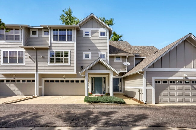 Front - 2261 Watersong Cir