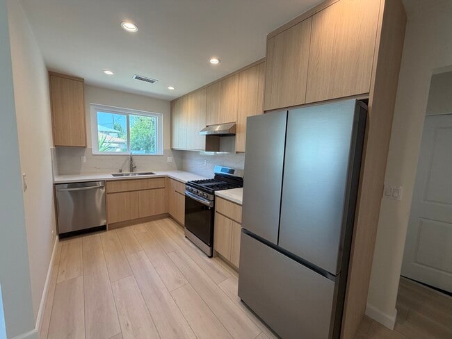 Building Photo - 1311 Tierra Alta Dr