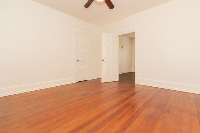 Building Photo - Charming 1-Bed/1-Bath Unit One Block from the Heart of Barrio Logan! $1000 DEPOSIT!