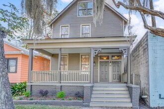 Building Photo - 1107 E 32nd St