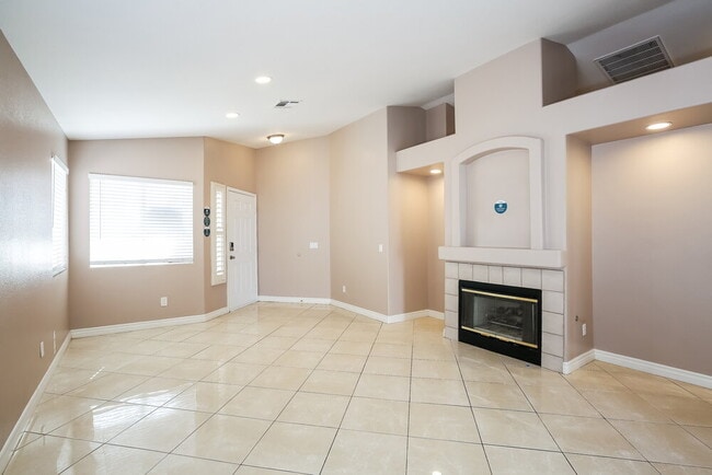 Building Photo - 6620 Trout Peak Way