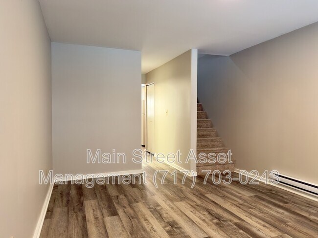 Building Photo - 31 Union St