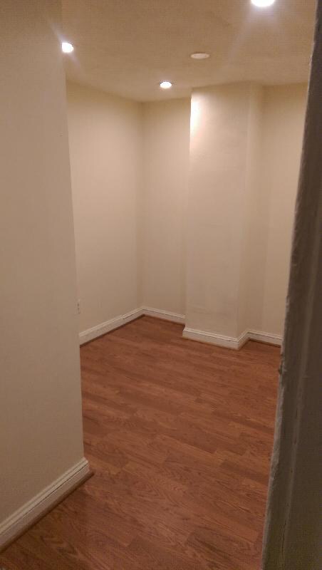 Building Photo - 108 Hyde Park Ave
