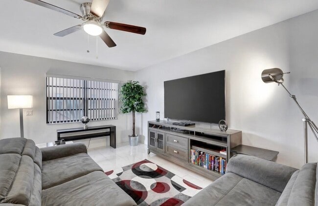 Foto del edificio - 106 Piedmont C