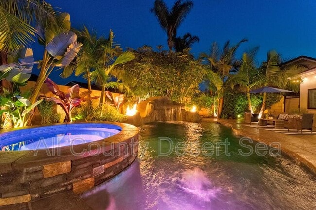 Foto del edificio - 9662 Woodlawn Dr