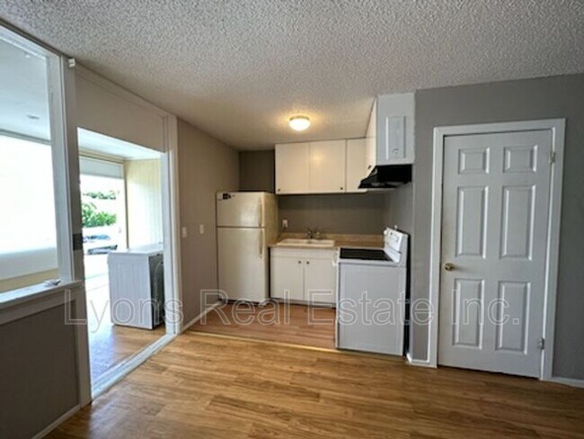 Foto del edificio - 17369 Dowling Dr