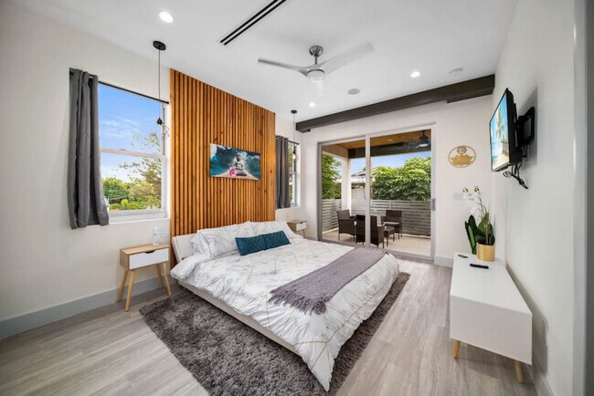 Foto del edificio - 1514 NE 5th Ct