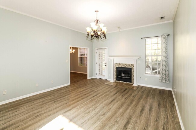 Building Photo - 5803 Carriage Hills Dr