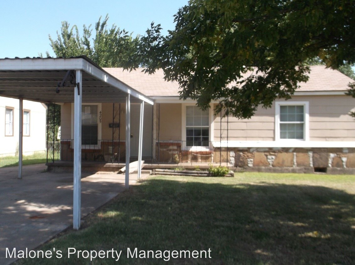Primary Photo - 4 br, 1.5 bath House - 4205 SE 26