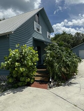 Building Photo - 5409 Cassia Dr