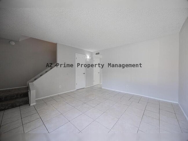 Photo - 15 E Carter Dr Townhome