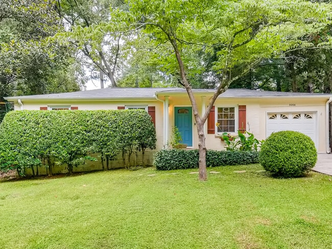 Building Photo - 3066 Valley Cir