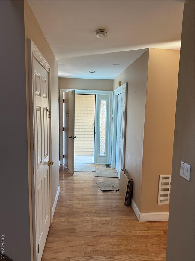 Foto del edificio - 21 Cherry Ct