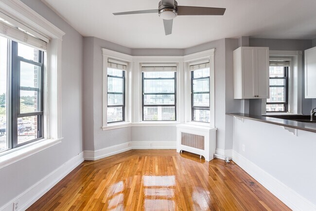 Foto del edificio - 137 Peterborough St