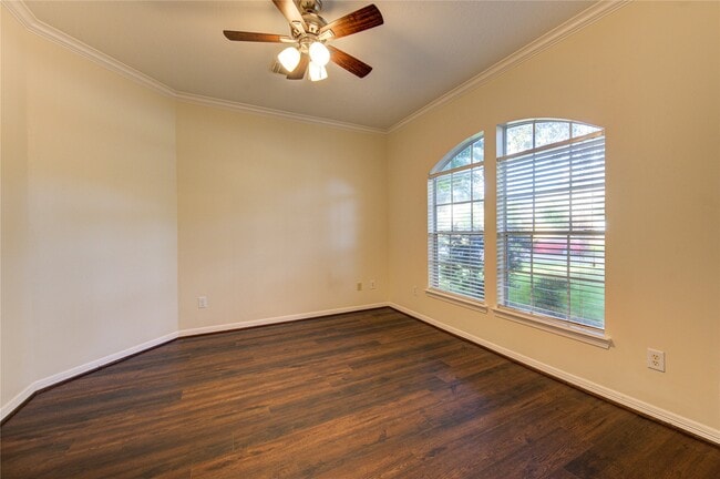 Foto del edificio - 1807 Garden Terrace Dr