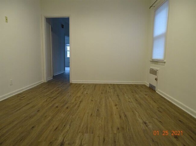 Foto del edificio - 164 W 31st St