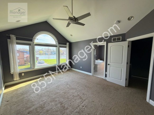 Building Photo - Explore a unique living experience in Keeg...