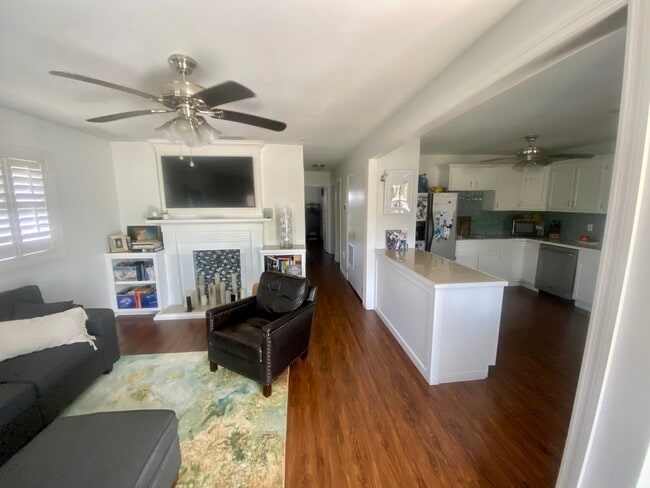 Building Photo - 314 Ribault St