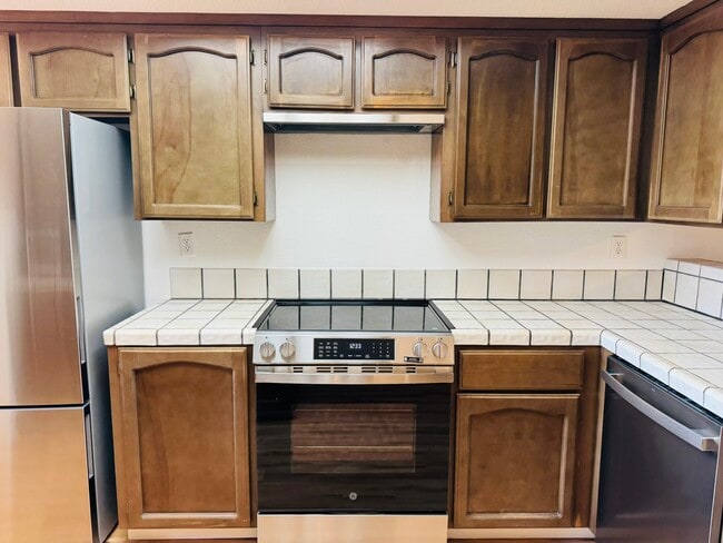 Building Photo - 20709 Celeste Cir