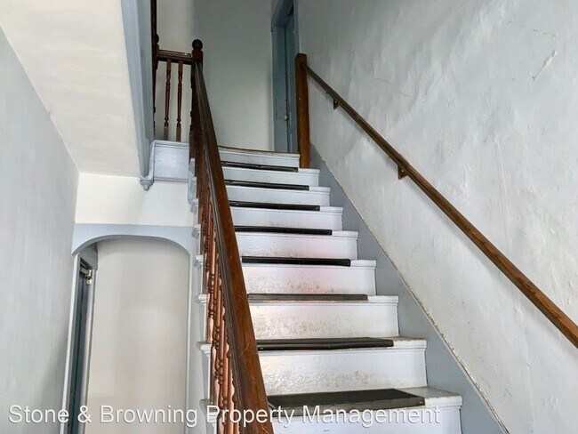 Building Photo - 79 S Main St