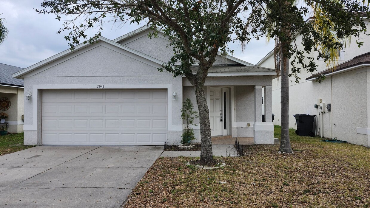 Foto principal - Great 3 bedroom 2 bath home.