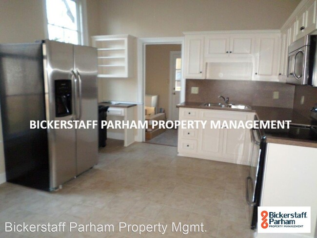 Foto del edificio - 2 br, 2 bath House - 526 Broadway