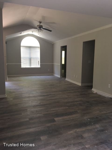 Building Photo - 4 br, 2 bath House - 4040 Blanton Avenue