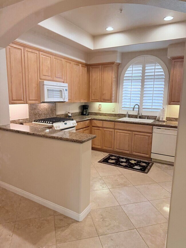 Building Photo - 2701 Via Calderia
