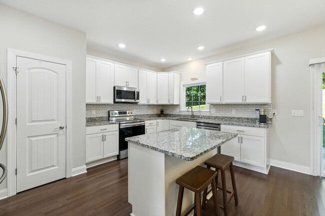 Photo - Immaculate Townhouse with Finished Basement