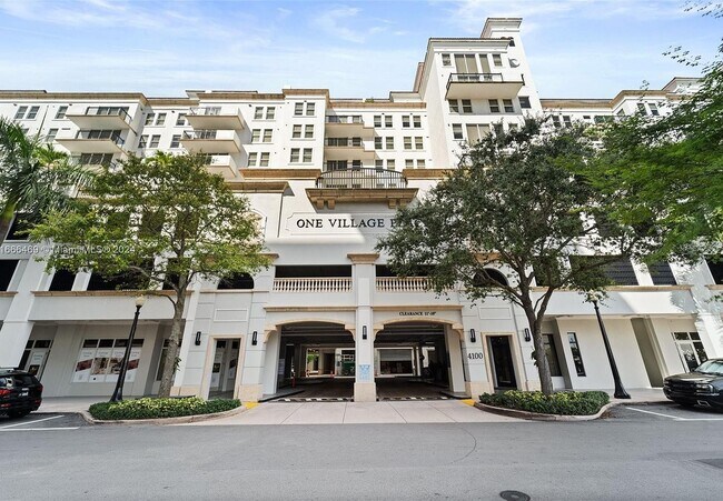 Foto del edificio - 4100 Salzedo St
