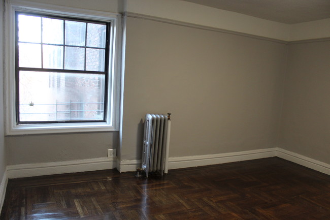 Foto del edificio - 2759 Barker Ave