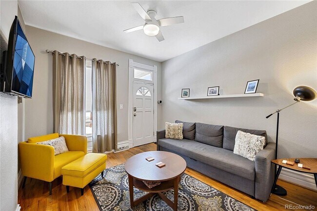 Foto del edificio - Available Immediately