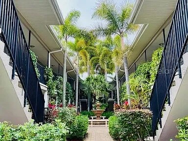 Foto del edificio - 212 S Church Ave