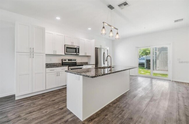 Foto del edificio - 1264 Pierce St