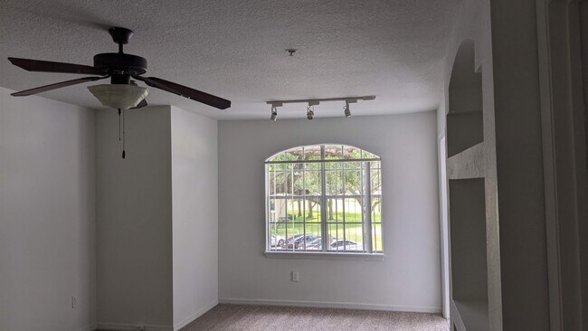 Foto del edificio - 7240 Westpointe Blvd