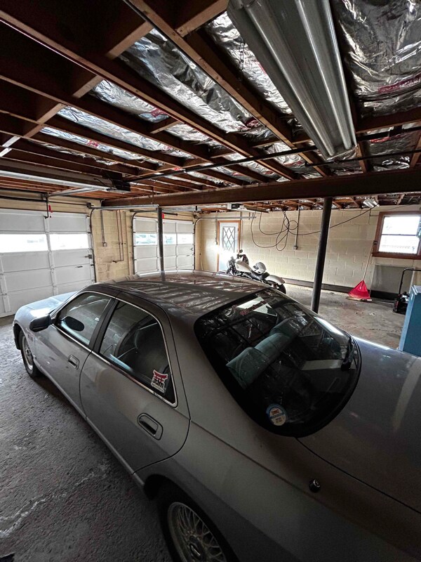 Building Photo - 131 Valley View Dr