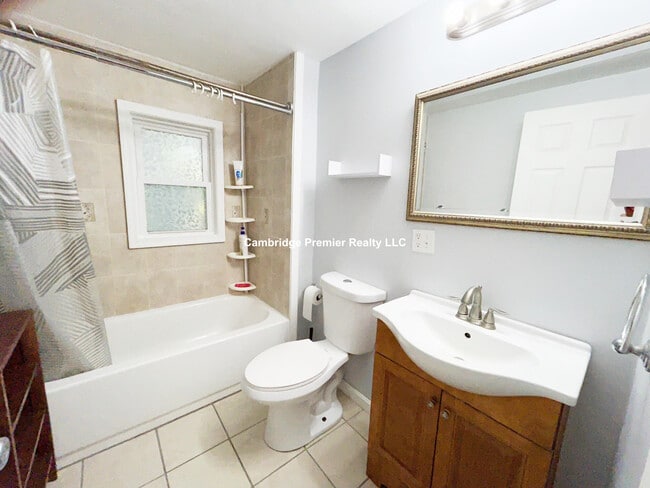 Foto del edificio - 40 Plymouth St