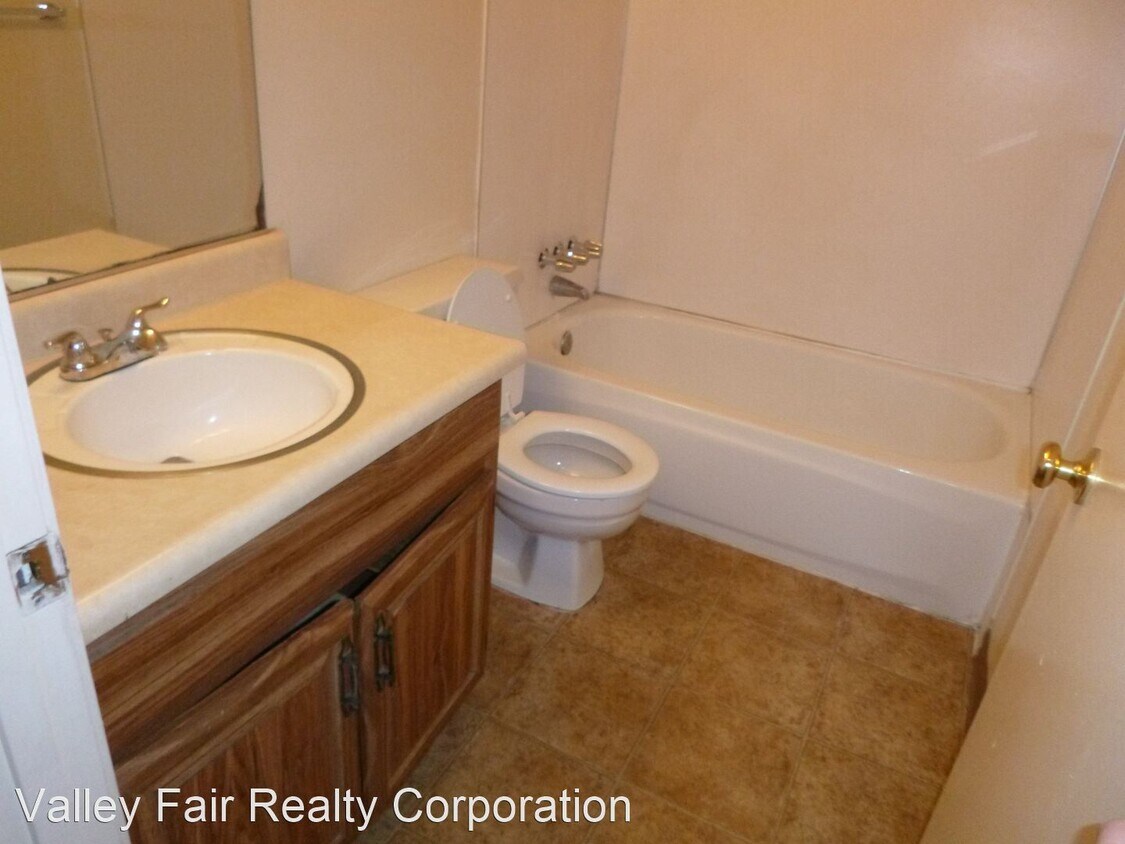 Foto del edificio - 1513 Anneka Ln