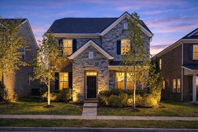 Foto del edificio - 3725 Hoggett Ford Rd