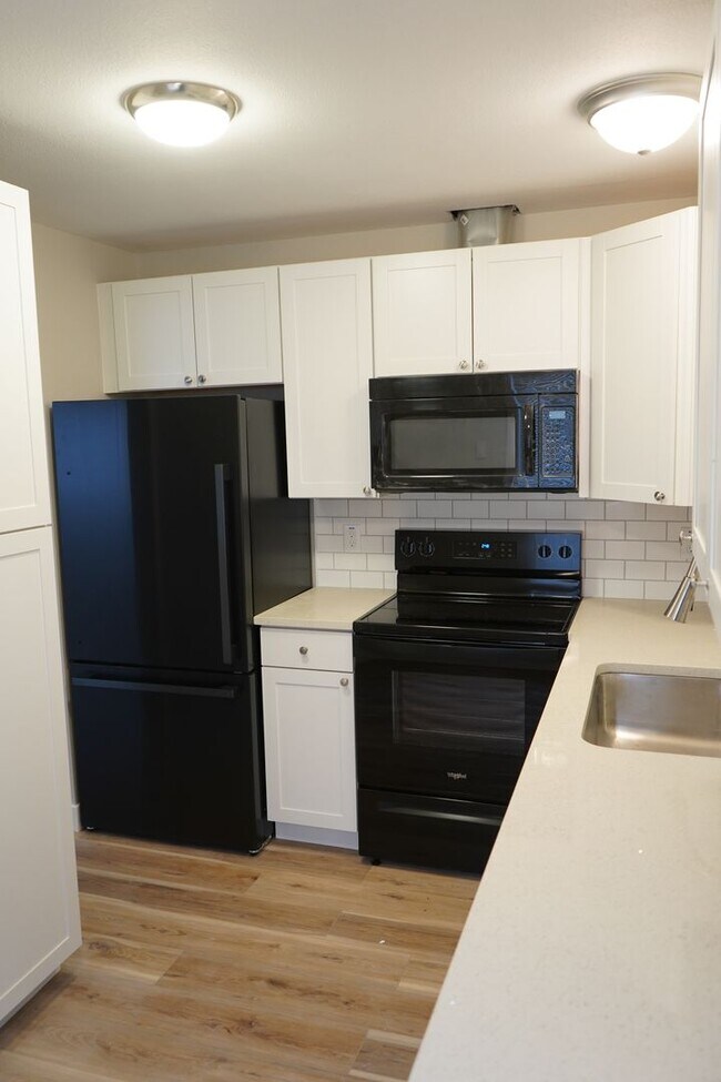 Foto del edificio - 1410 E 30th St