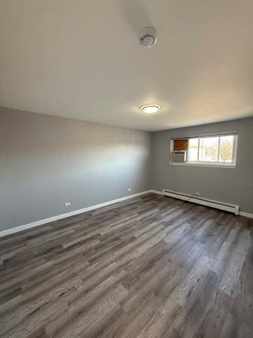 Foto del edificio - 639 Jeffery Ave