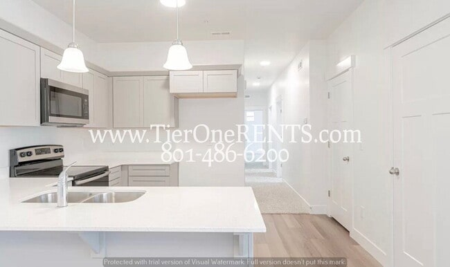 Building Photo - NO DEPOSIT option for qualified renters